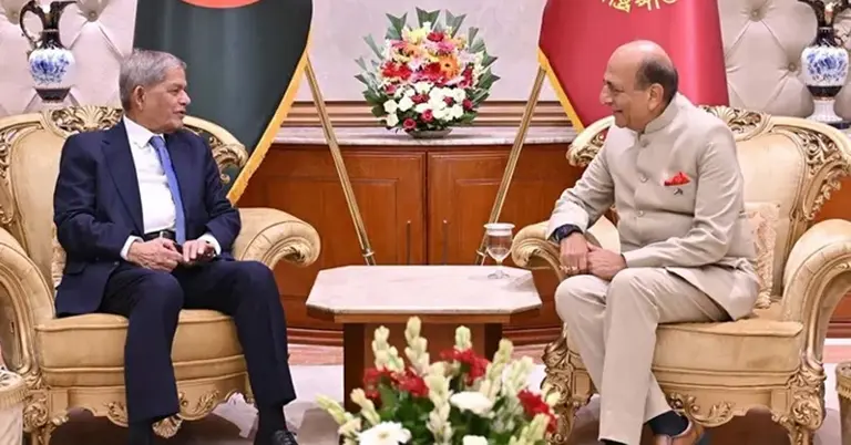 রাষ্ট্রপতির সঙ্গে ভারতীয় হাইকমিশনারের সাক্ষাৎ